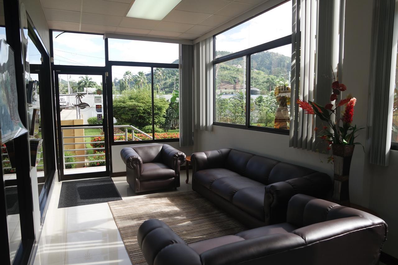 Kiskadee Korner Otel Port of Spain Dış mekan fotoğraf